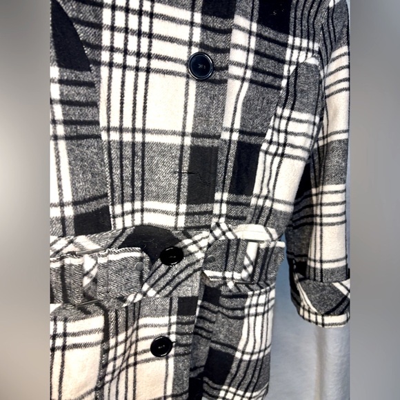 IZ Byer Girl - White/Black Plaid Peacoat - M - Picture 4 of 6